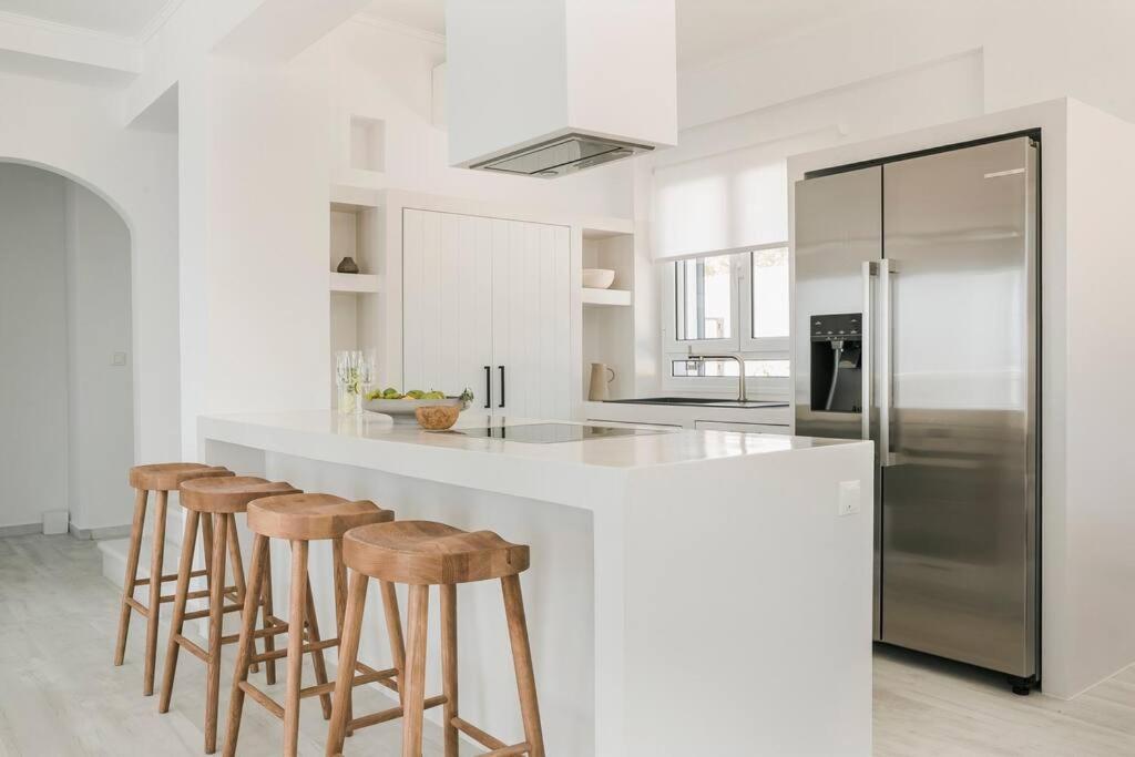 Lourdas White Villa لورداهاتا المظهر الخارجي الصورة